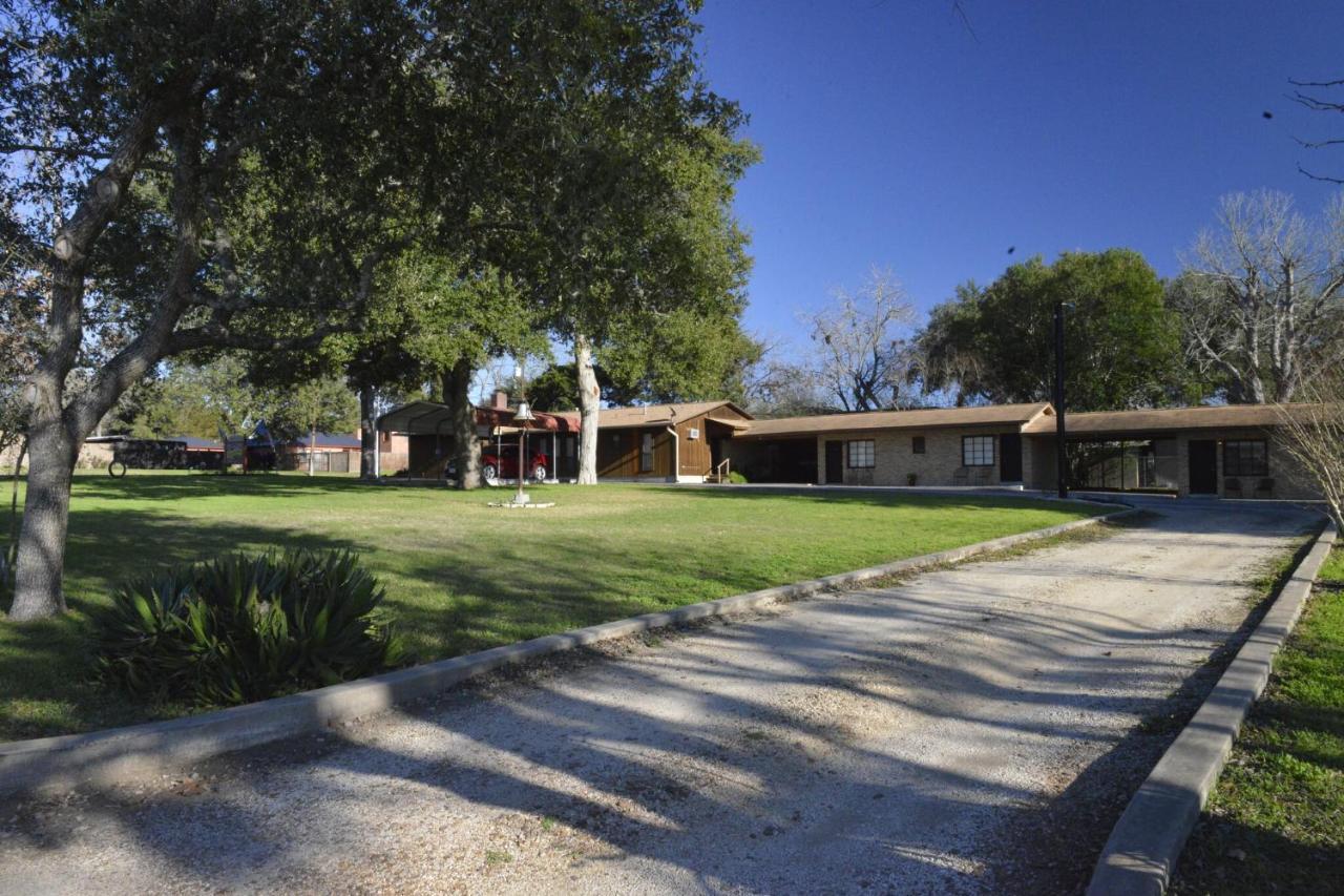 Shiner Country Inn Luaran gambar